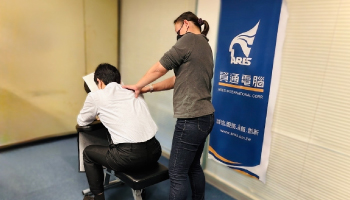 資通電腦落實 ESG，進用視障按摩服務