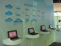 資通電腦於 ICT 產業主題館展示 ARES PP 與薪資密封袋