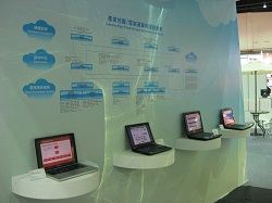 資通電腦於 ICT 產業主題館展示 ARES PP 與薪資密封袋