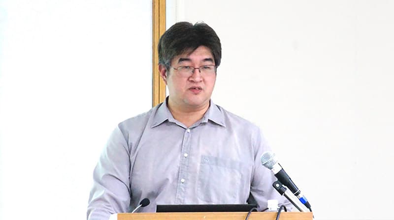 ERP 資深顧問徐唯洋與大家說明此次新增的特補休系統功能