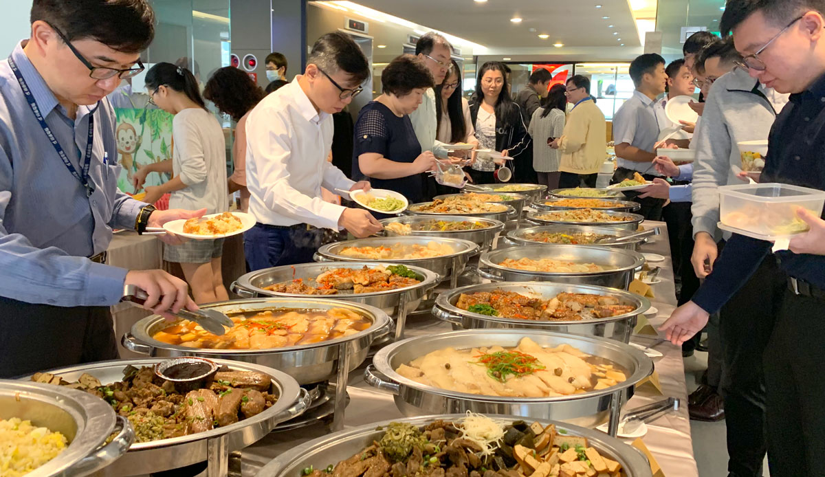 用餐